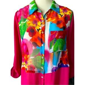 Status by Chenault Sheer Colorblock Hi Low Button Up Roll Tab Size Small